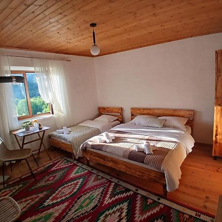 Bujtina Tusha Hotel Priska e Madhe Екстериор снимка