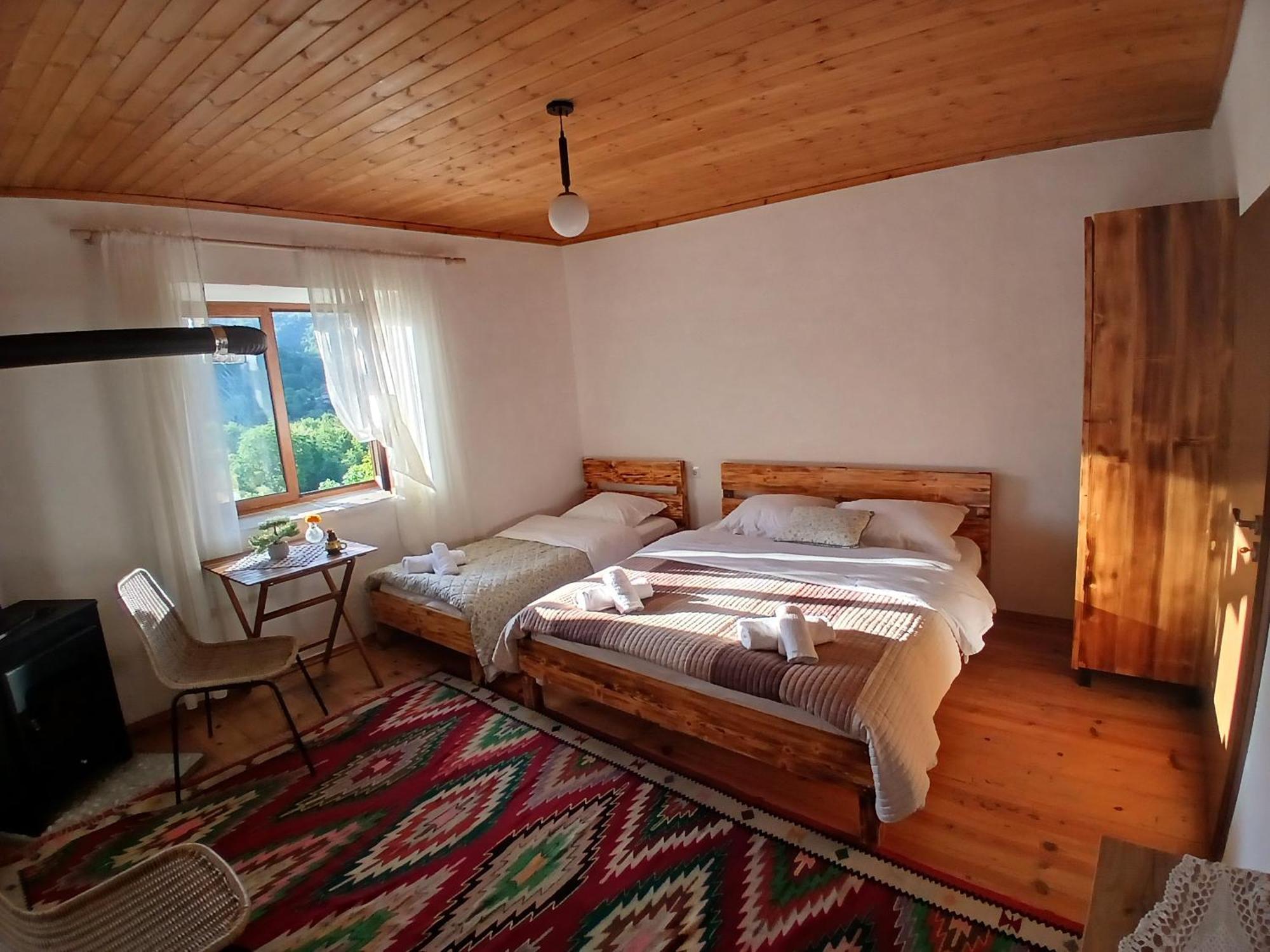 Bujtina Tusha Hotel Priska e Madhe Екстериор снимка